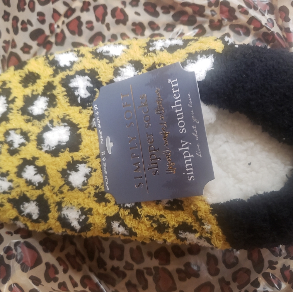 Simply Southern slipper socks